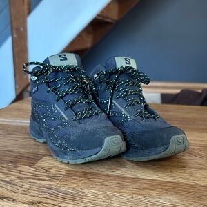 salomon waterproof outway mid climasalomon shoes kids 13